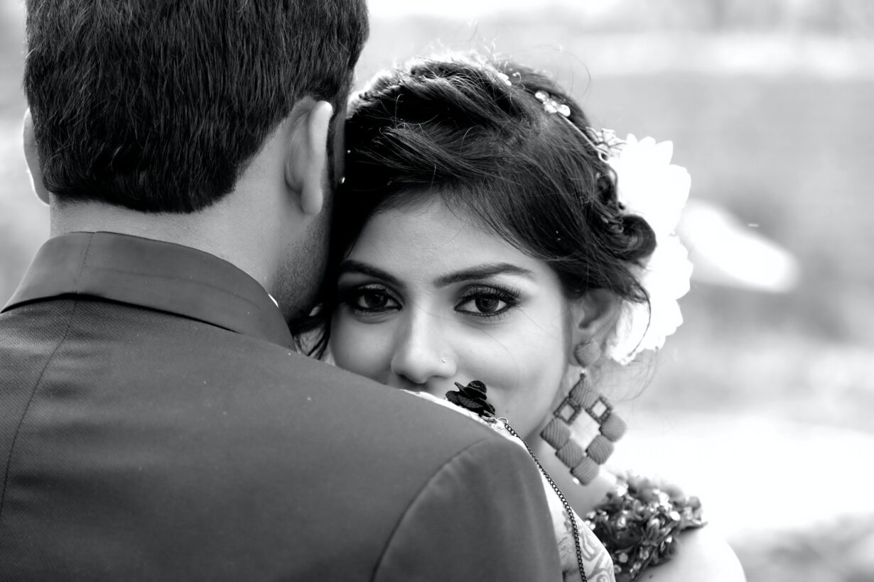 The perfect age to get married according to science in 2023