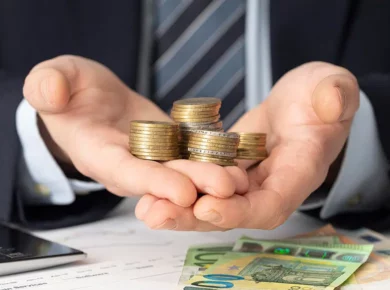 25 Ways to Save Money on a Tight Budget in 2023